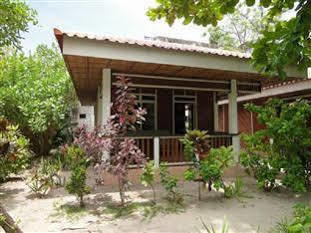 Cocobana Beach Resort Logon Exterior photo